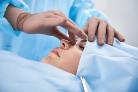 Entenda a rinomodelação e rinoplastia