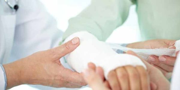 Cirurgia plastica reparadora para queimadura: entenda o procedimento